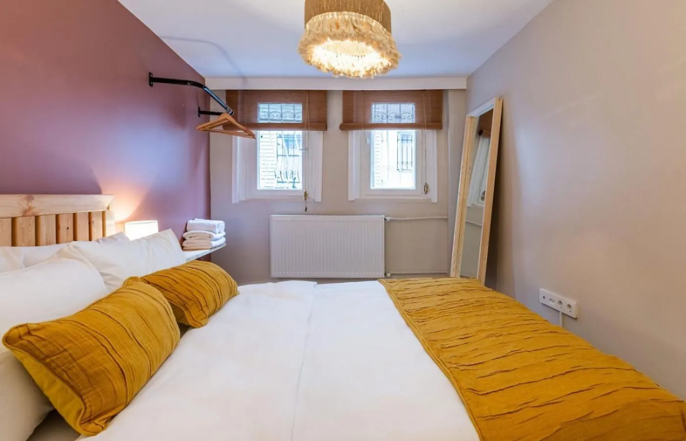 Gorgeous House With Refreshing Garden In Besiktas Appartement Istanboel