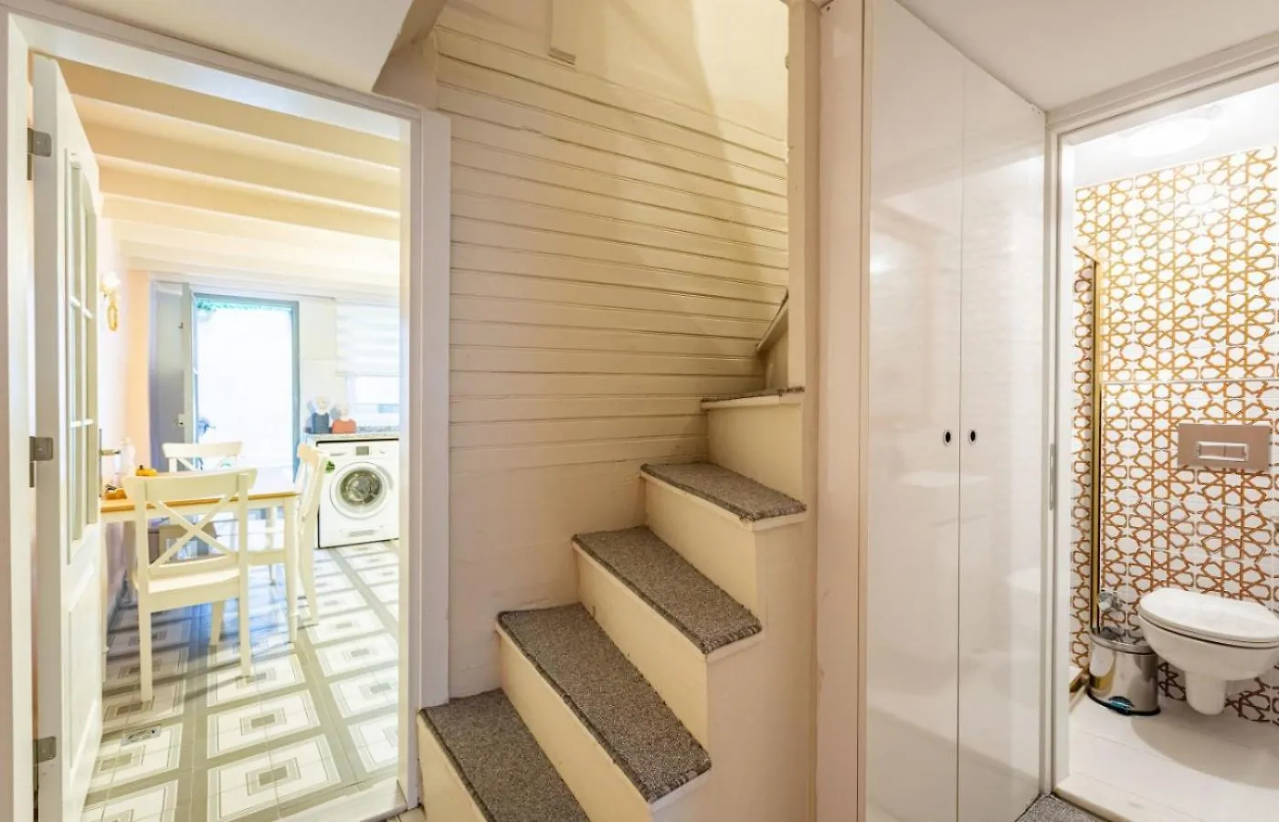 Gorgeous House With Refreshing Garden In Besiktas Apartment Istanbul